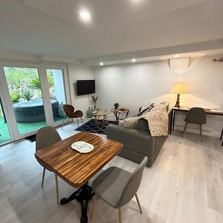Appart-One Terrasse Jacuzzi Parking Carcassonne Exterior foto