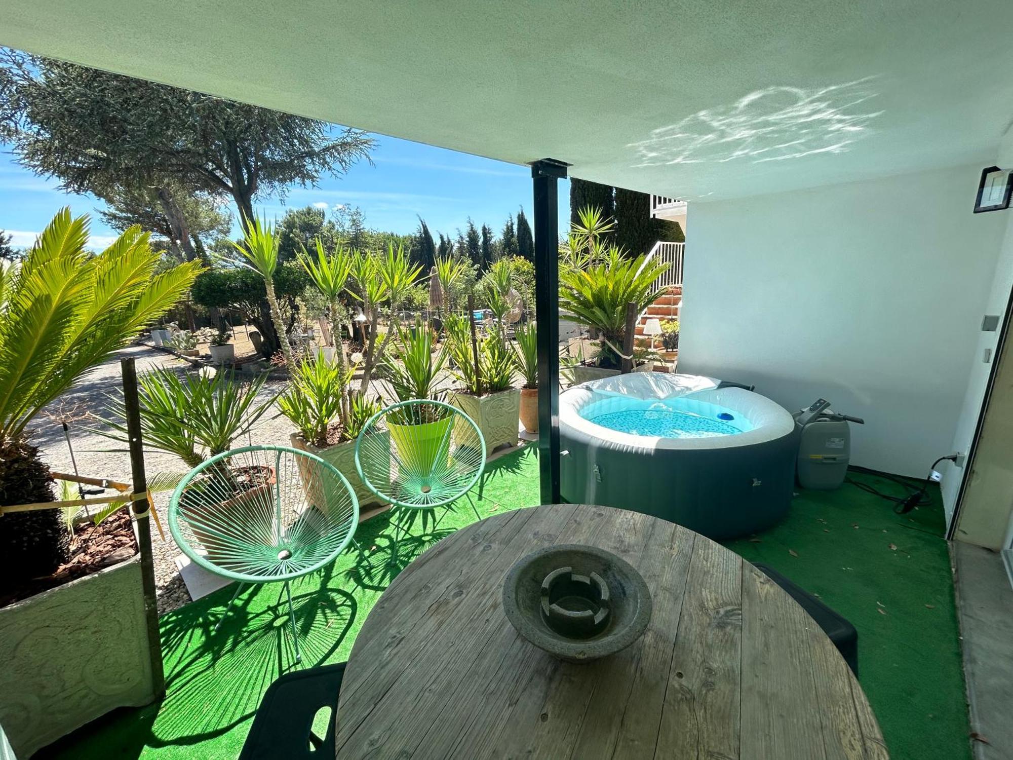 Appart-One Terrasse Jacuzzi Parking Carcassonne Exterior foto